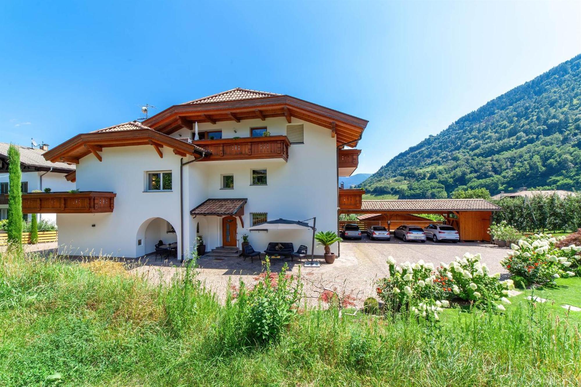 Appartementhaus Tratter Лагундо Экстерьер фото